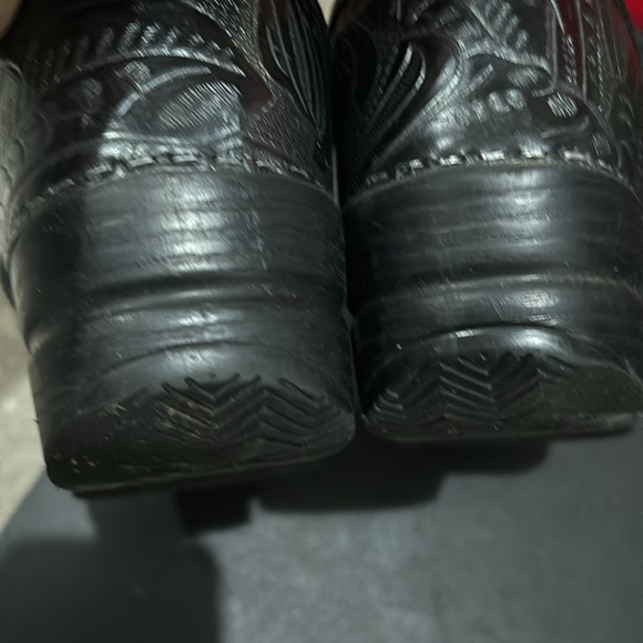 Dansko Clogs (size 38) - Picture 4 of 5